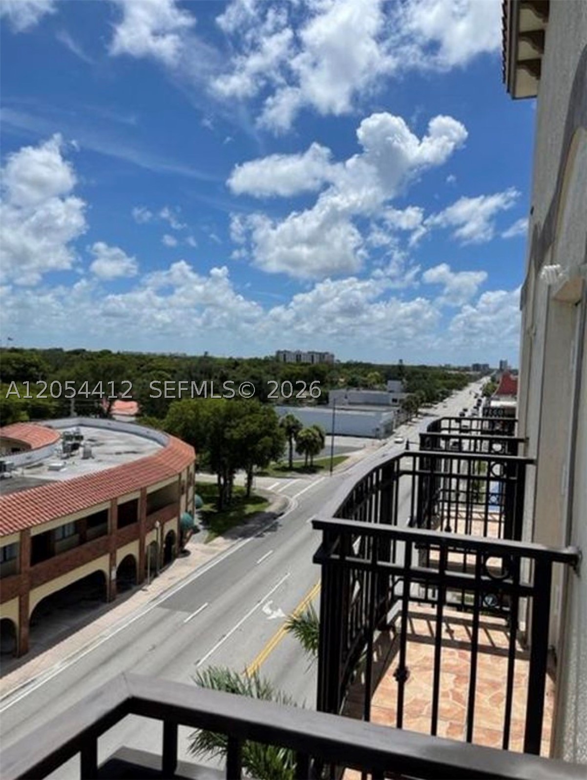 GRANADA GRAND CONDO - Residential Lease