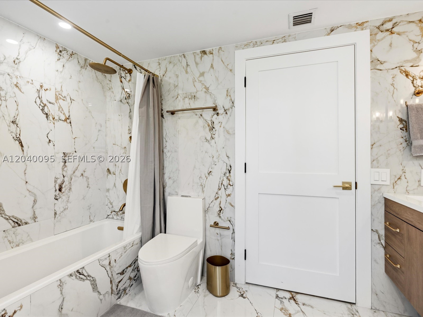 COURVOISIER COURTS CONDO - Residential