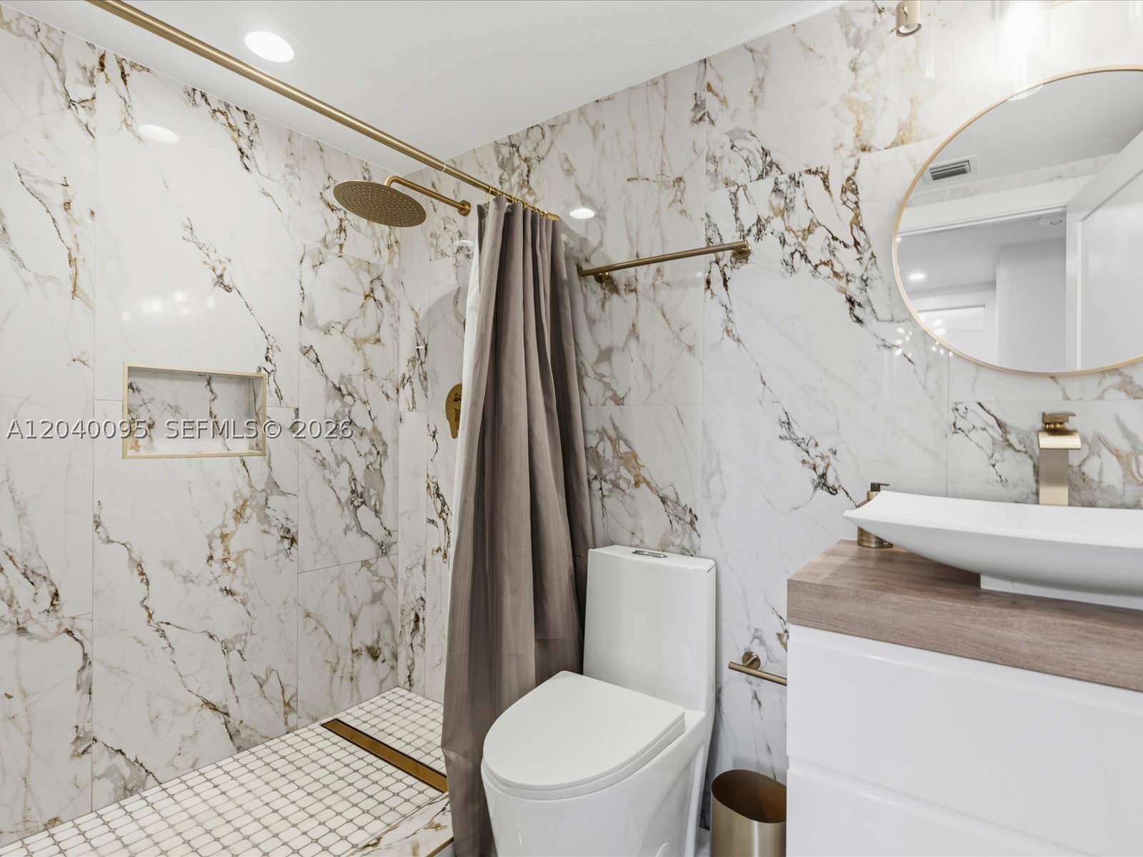 COURVOISIER COURTS CONDO - Residential