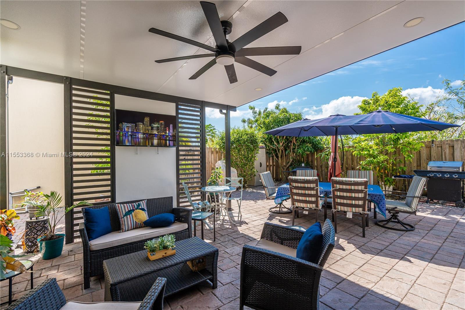 LAKES BY THE BAY FAYE REP - Residential