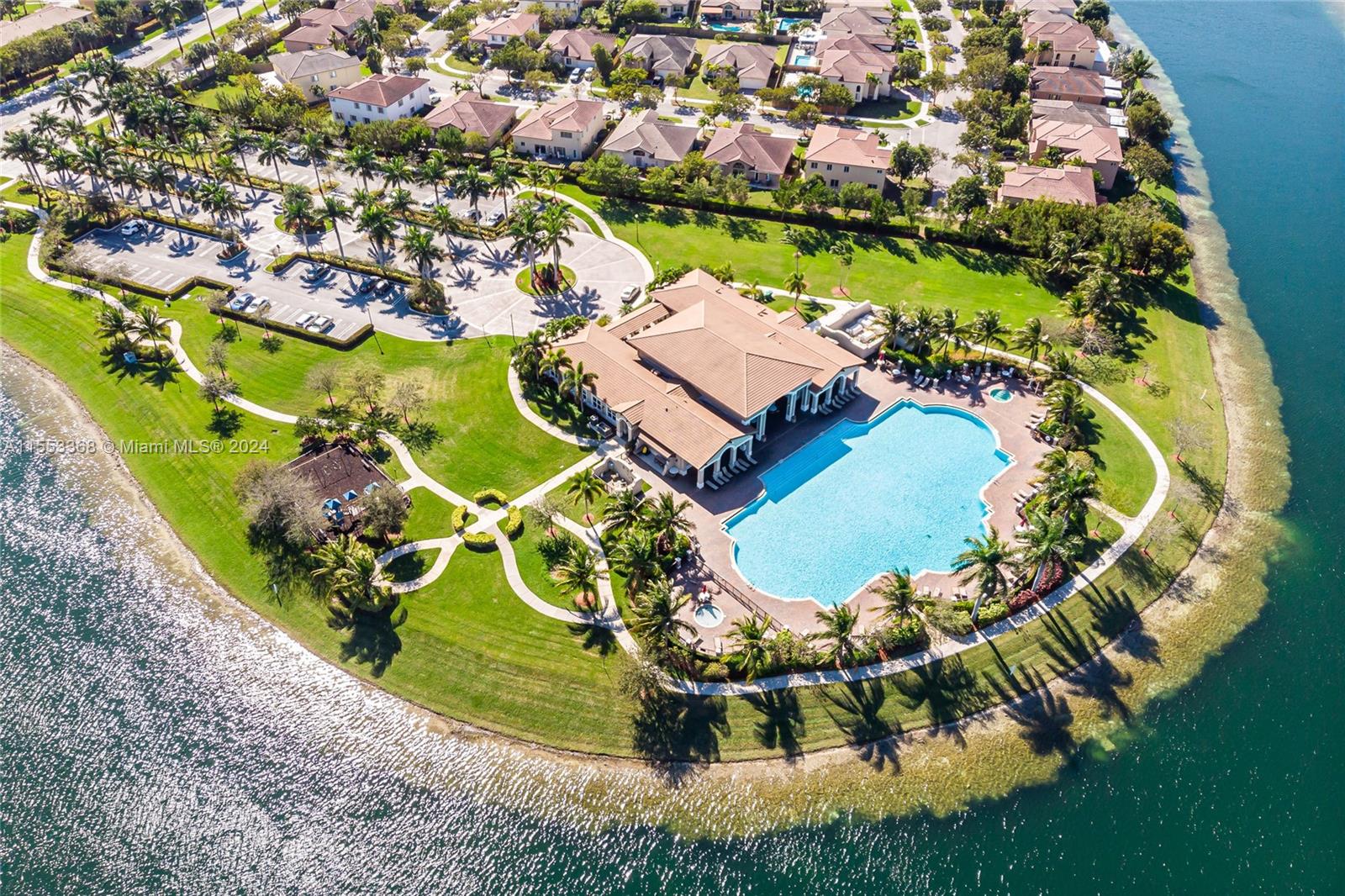 LAKES BY THE BAY FAYE REP - Residential