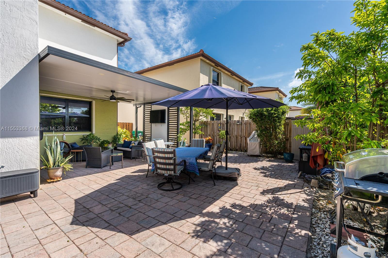 LAKES BY THE BAY FAYE REP - Residential