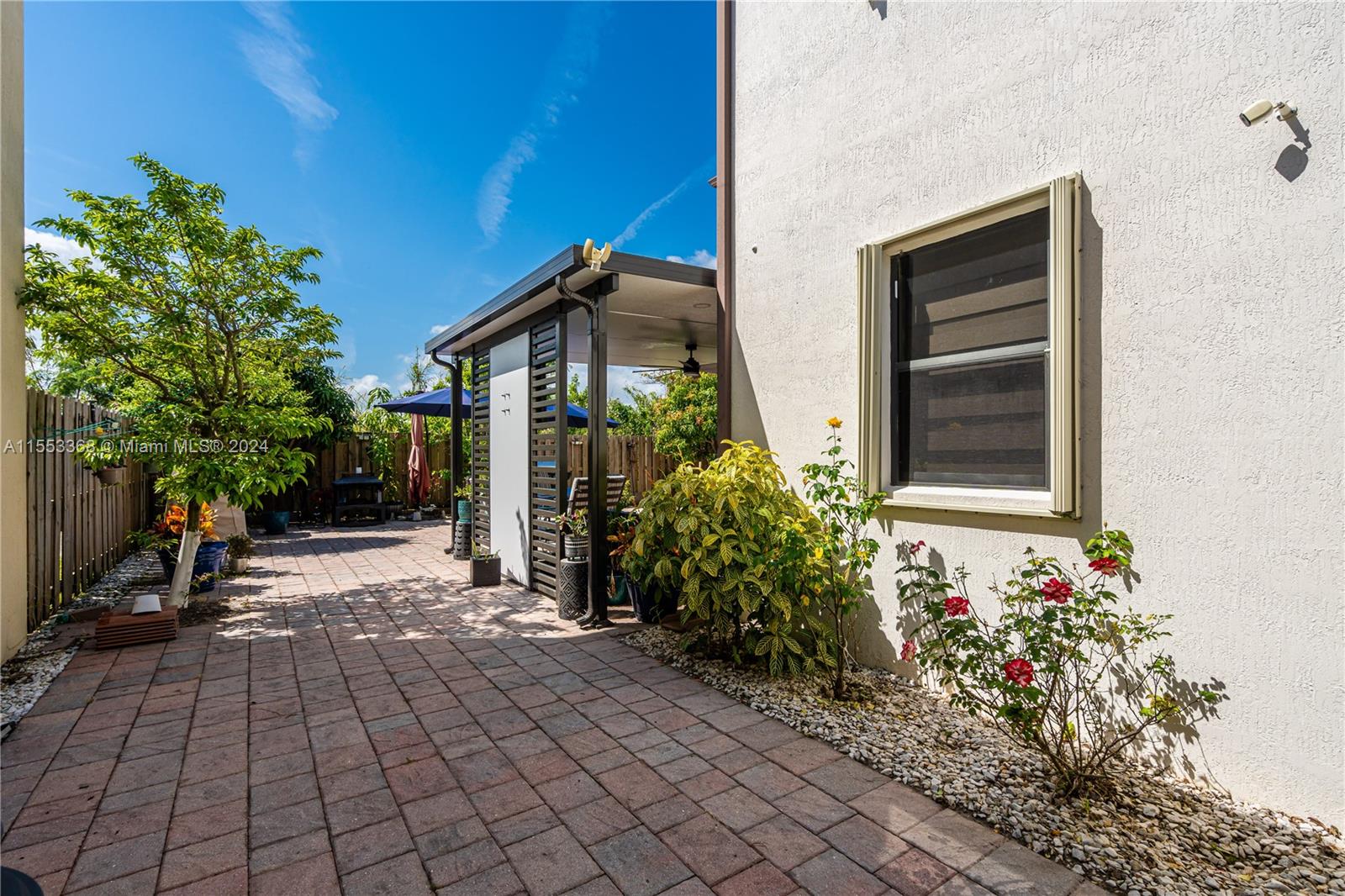 LAKES BY THE BAY FAYE REP - Residential