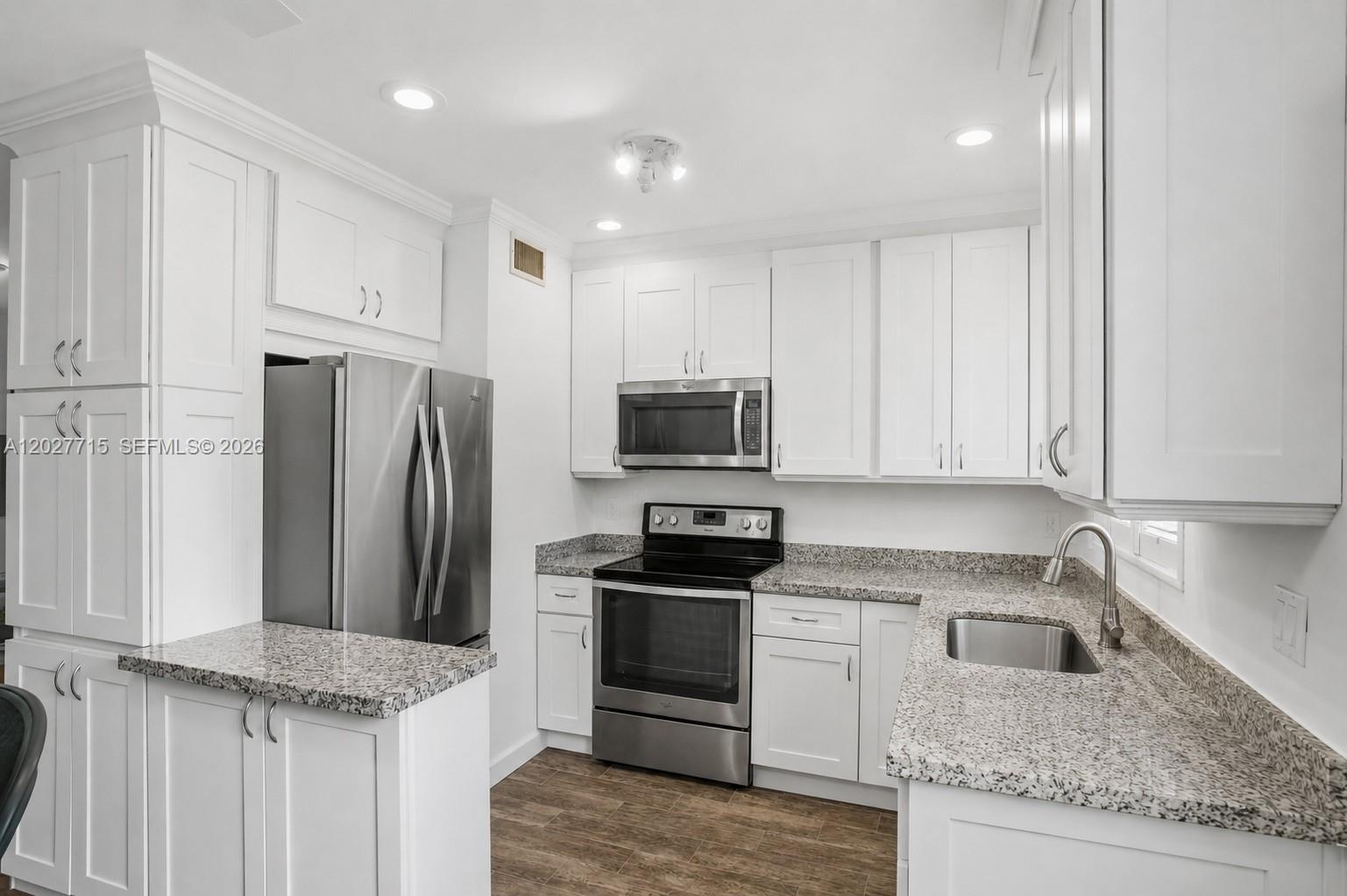 RENE APTS CONDO - Residential Lease