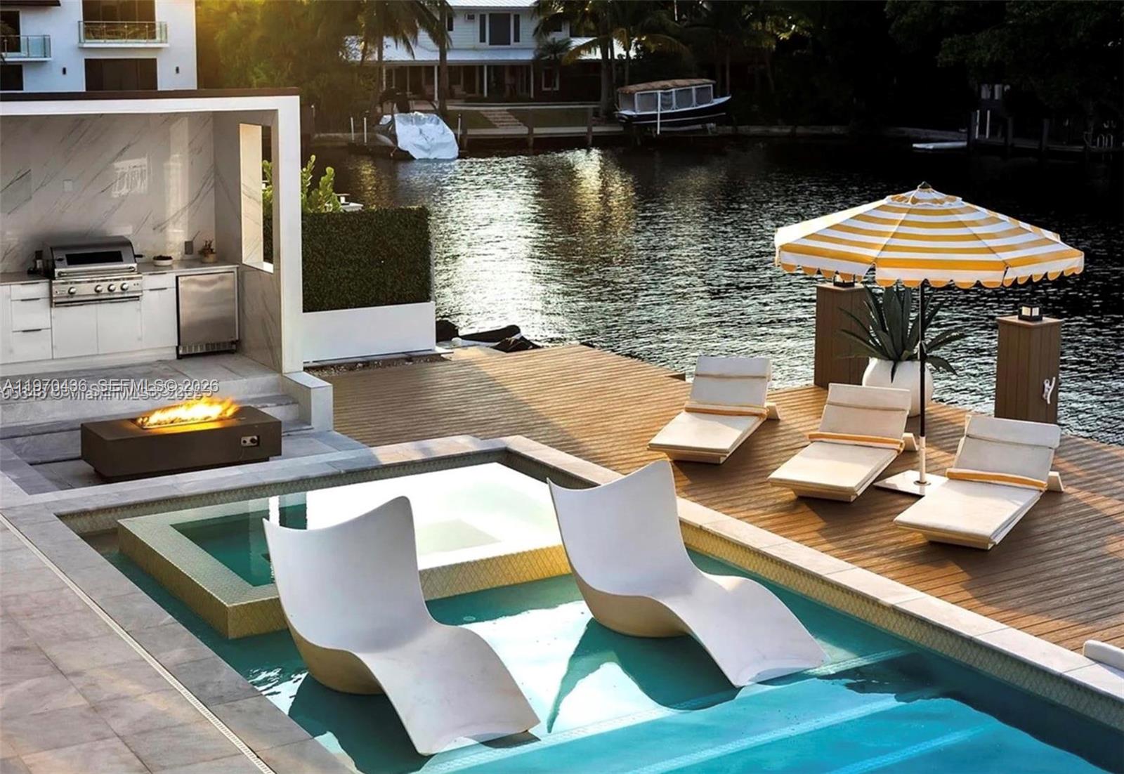 NORTH BAL HARBOUR - Residential