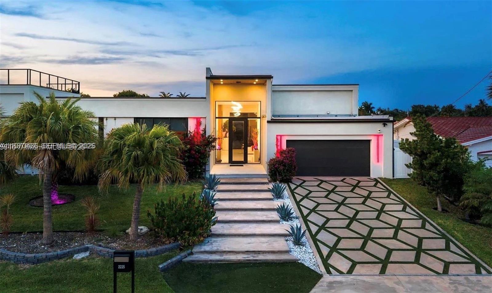 NORTH BAL HARBOUR - Residential