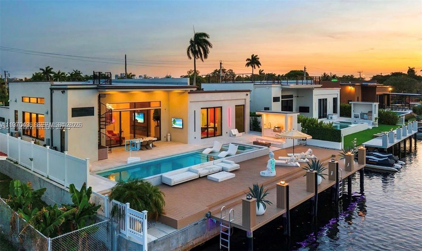 NORTH BAL HARBOUR - Residential