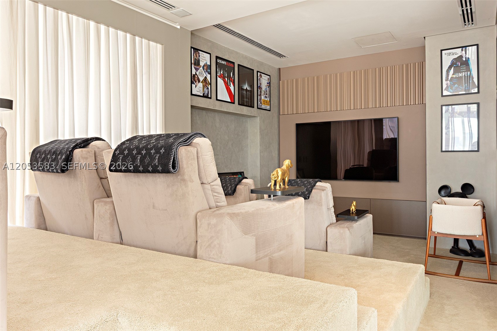 CHATEAU LATOUR - Residential