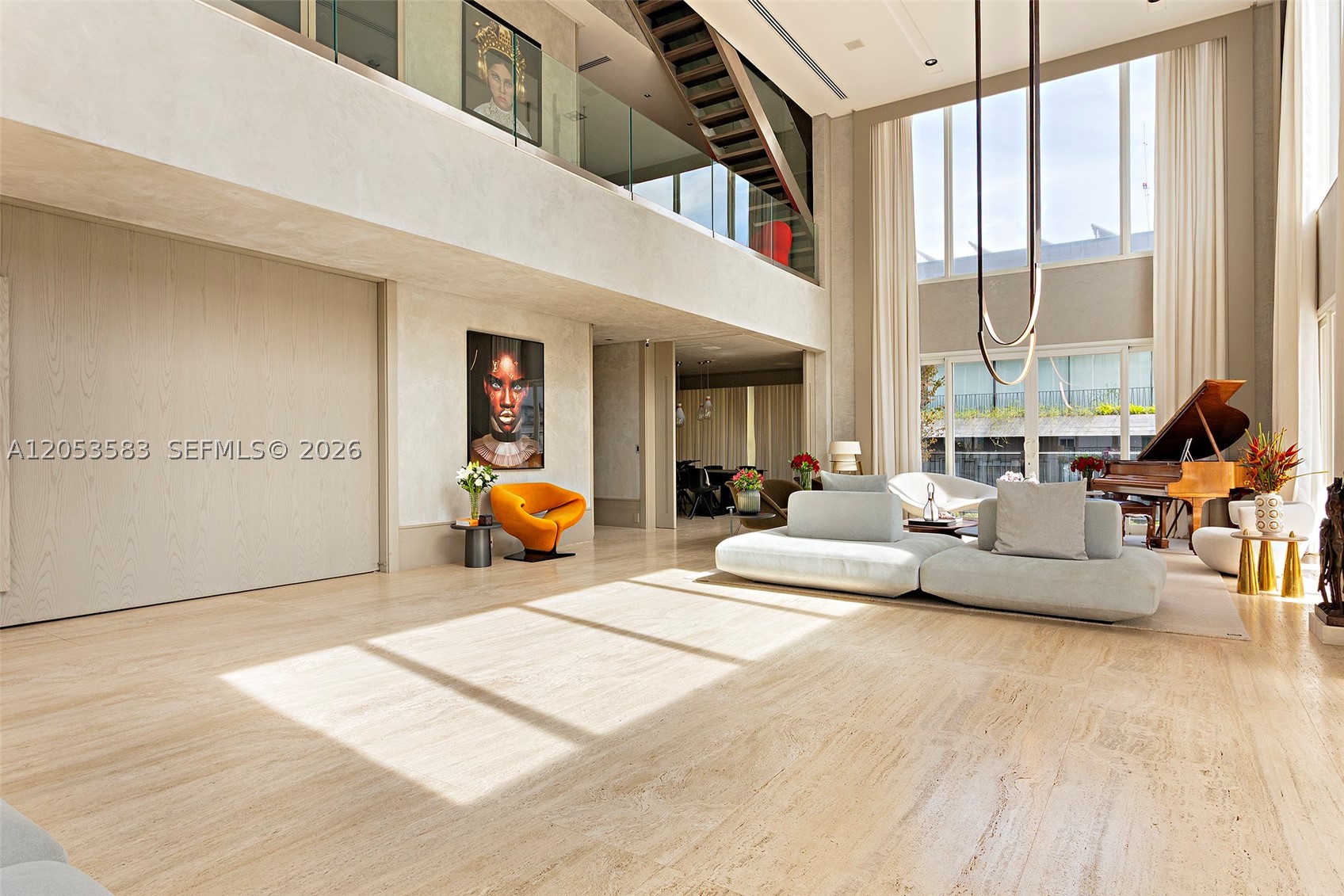 CHATEAU LATOUR - Residential