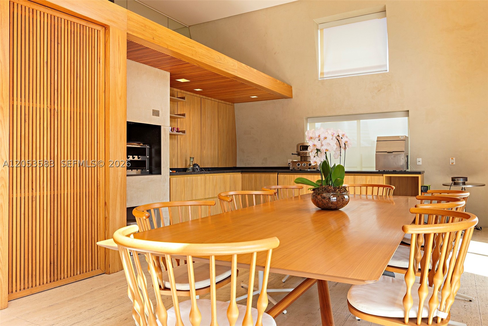 CHATEAU LATOUR - Residential