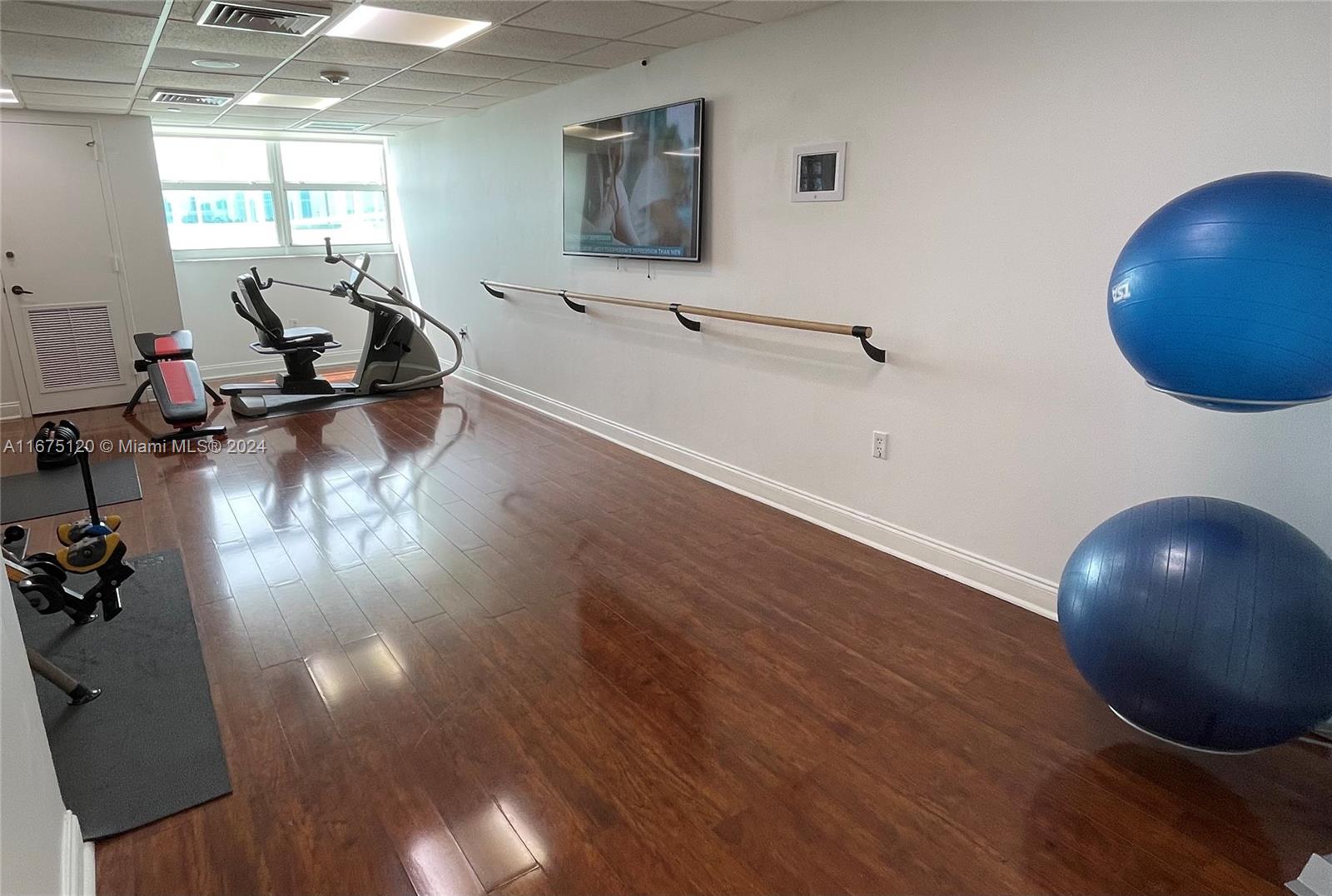The Floridian Condo - Residential Lease