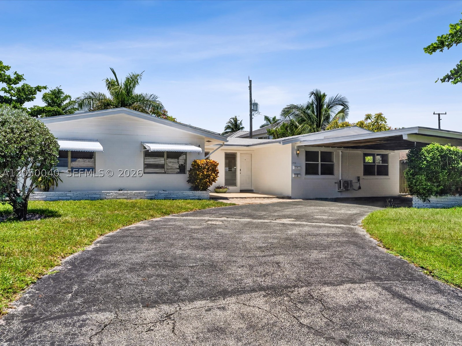 LAUDERDALE BEACH EXT UNIT - Residential Lease