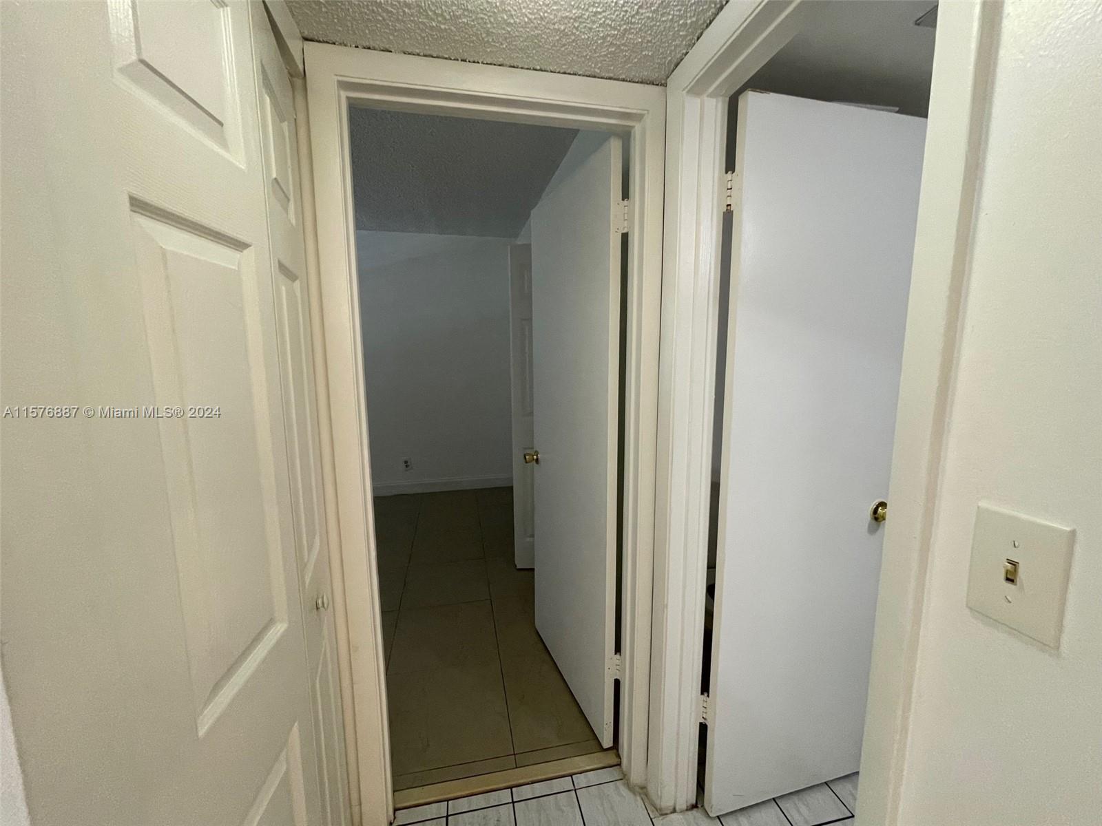 PLANTATION RACQUET CLUB - Residential