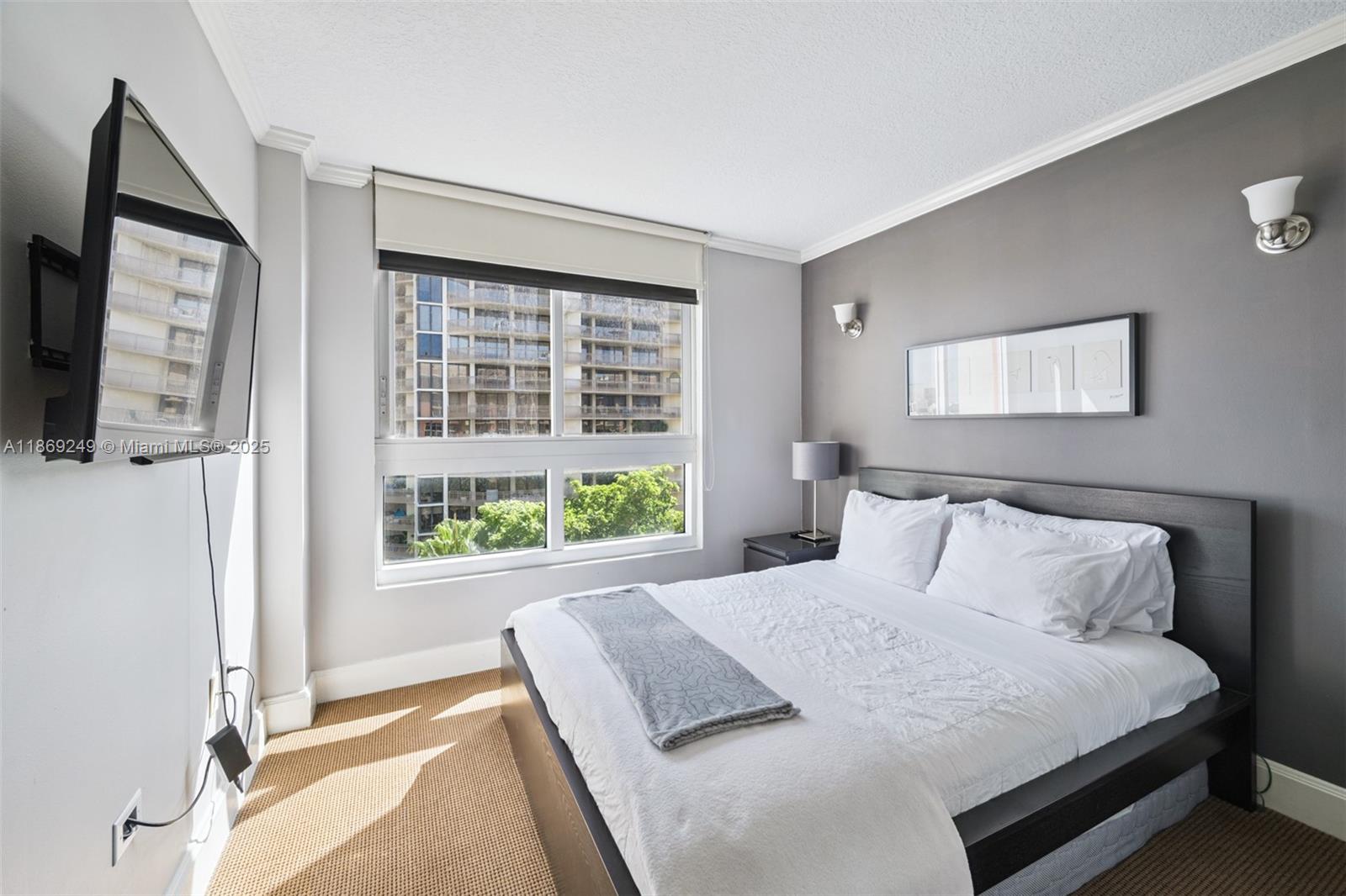 THE MUTINY CONDO - Residential