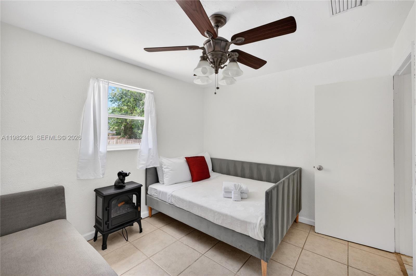 PROSPECT GARDENS - Residential Income
