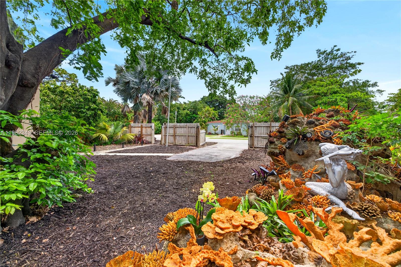PROSPECT GARDENS - Residential Income