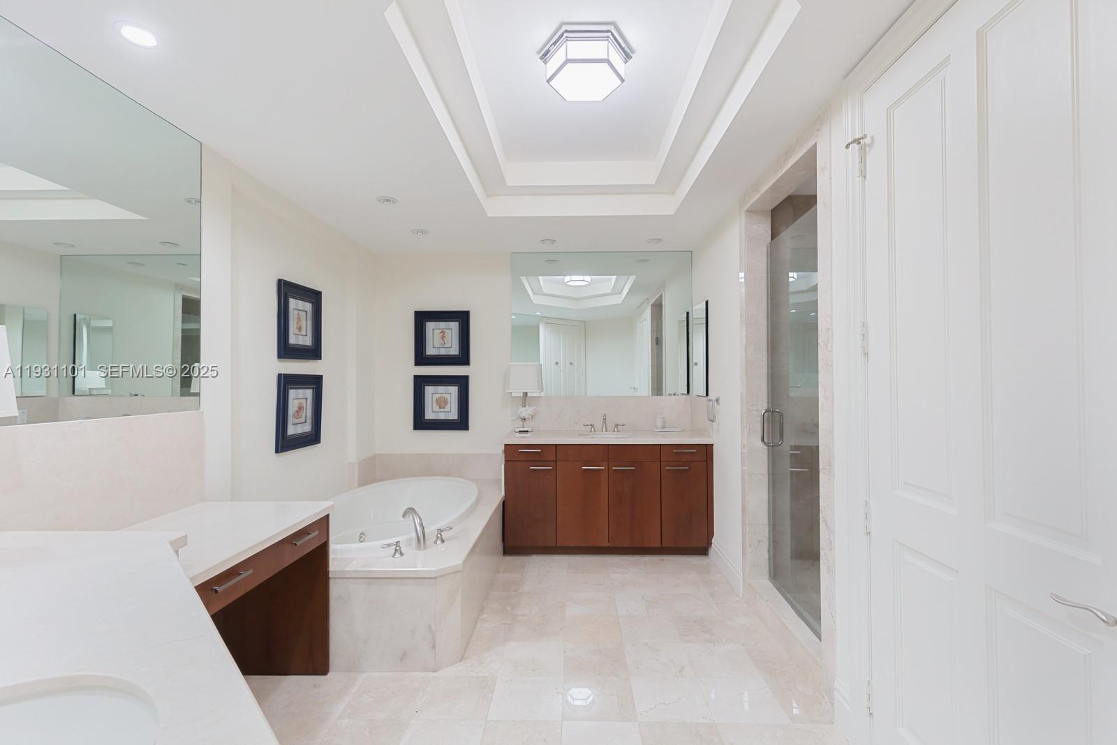 10295 COLLINS AVE RESDNTA - Residential
