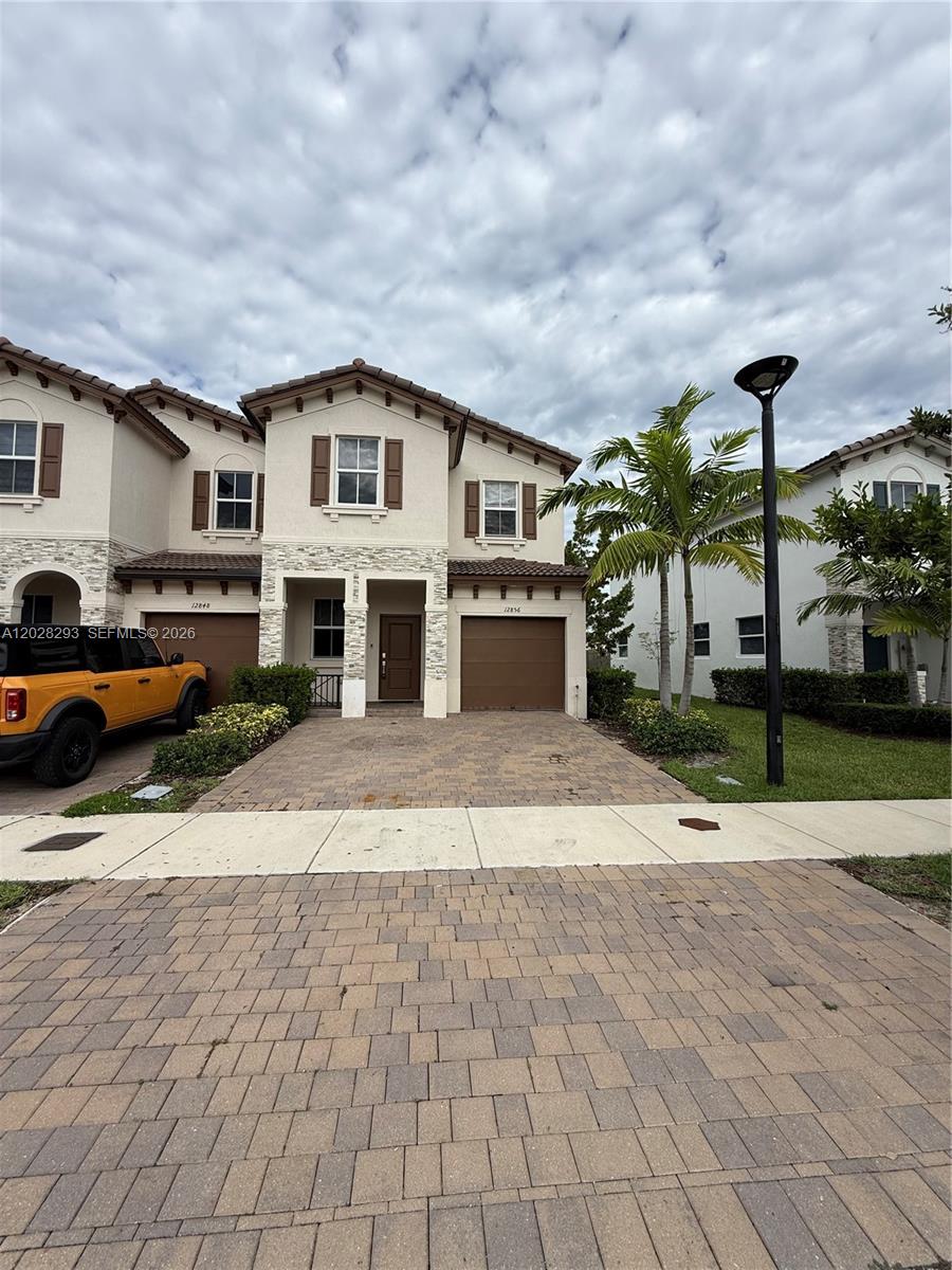 GOLF PARK SEC 1 - Residential