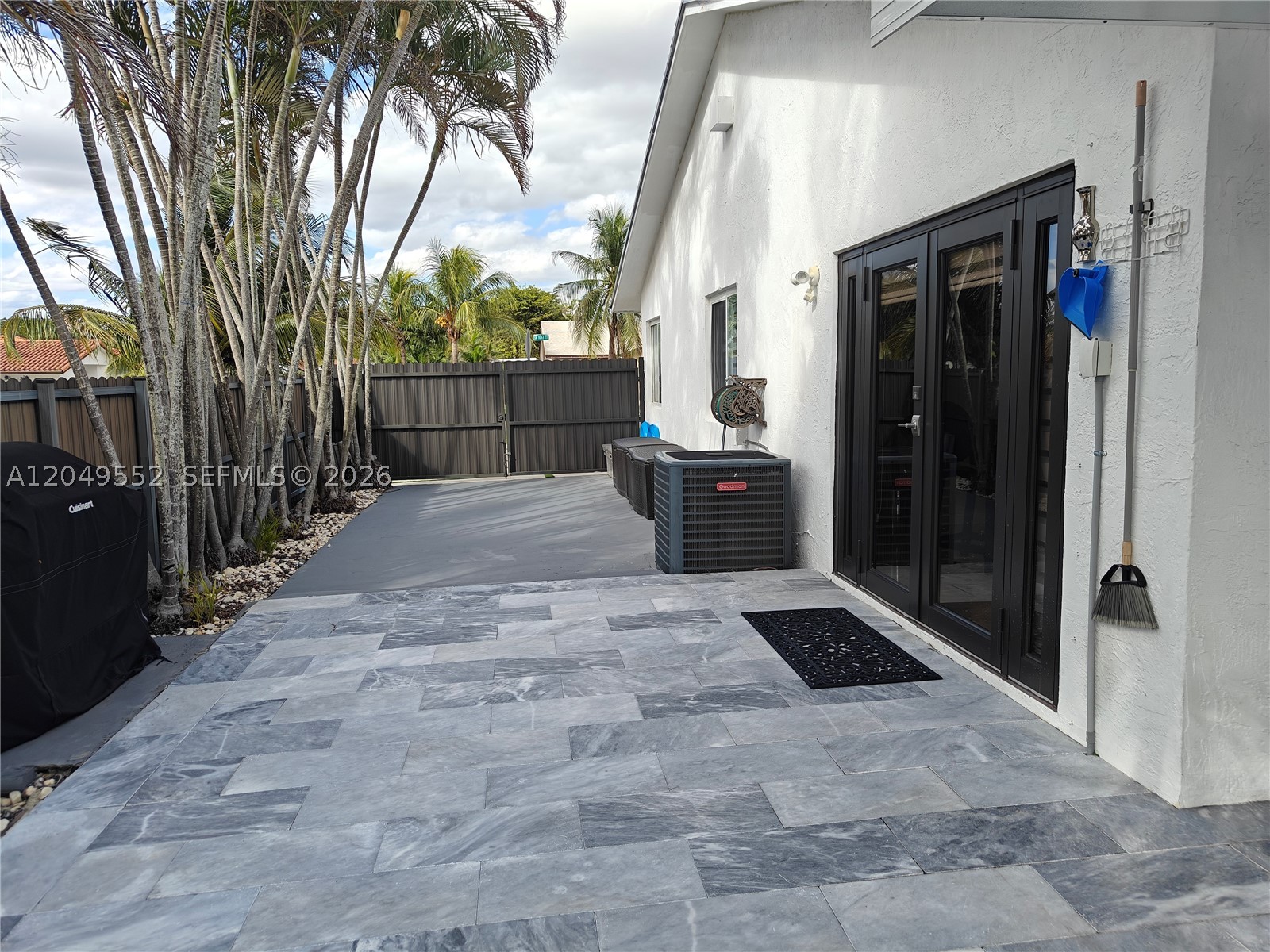 1ST ADDN TO WOODFIELD - Residential