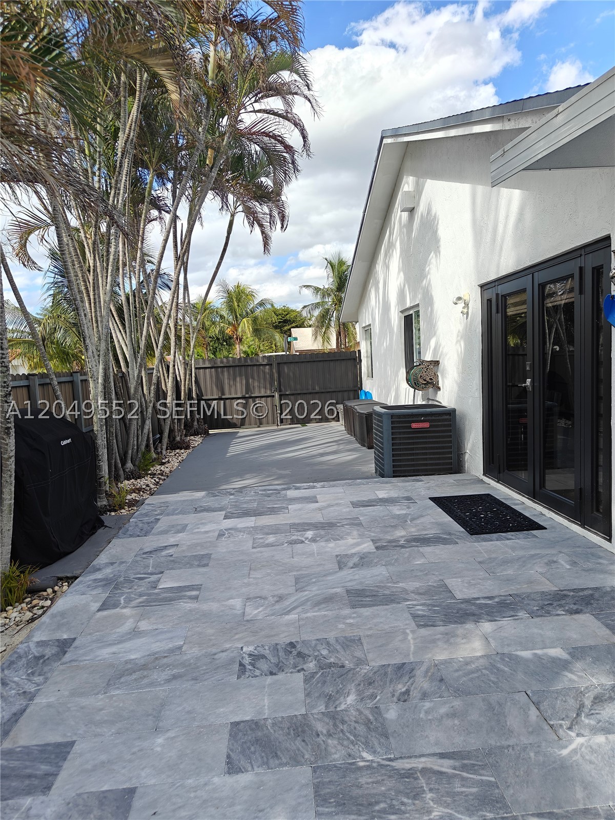 1ST ADDN TO WOODFIELD - Residential