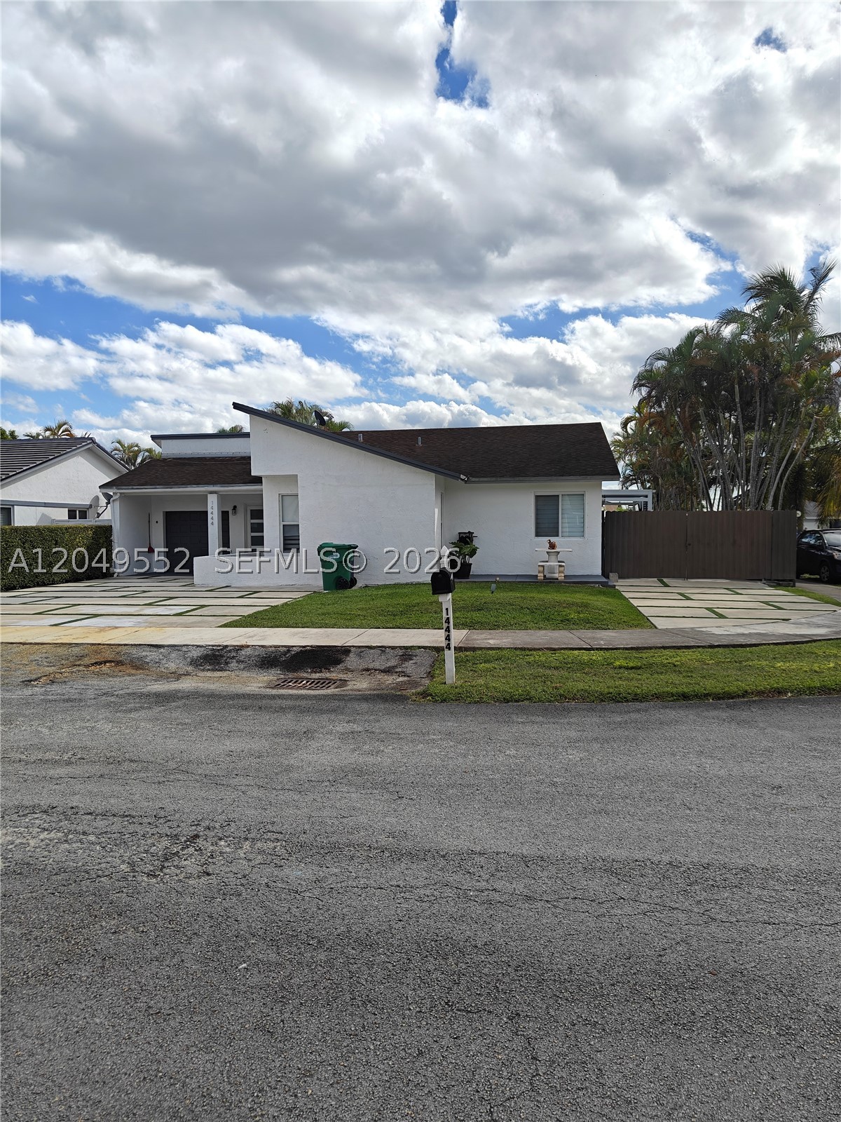 1ST ADDN TO WOODFIELD - Residential