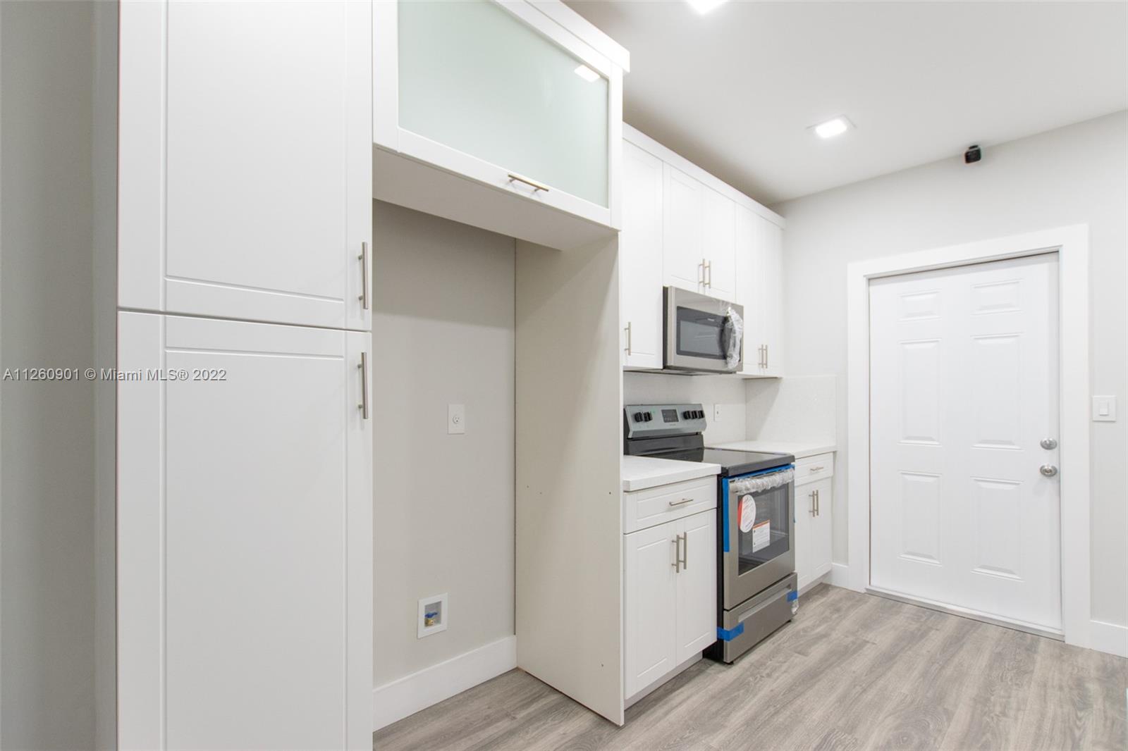GROVELAND PK - Residential