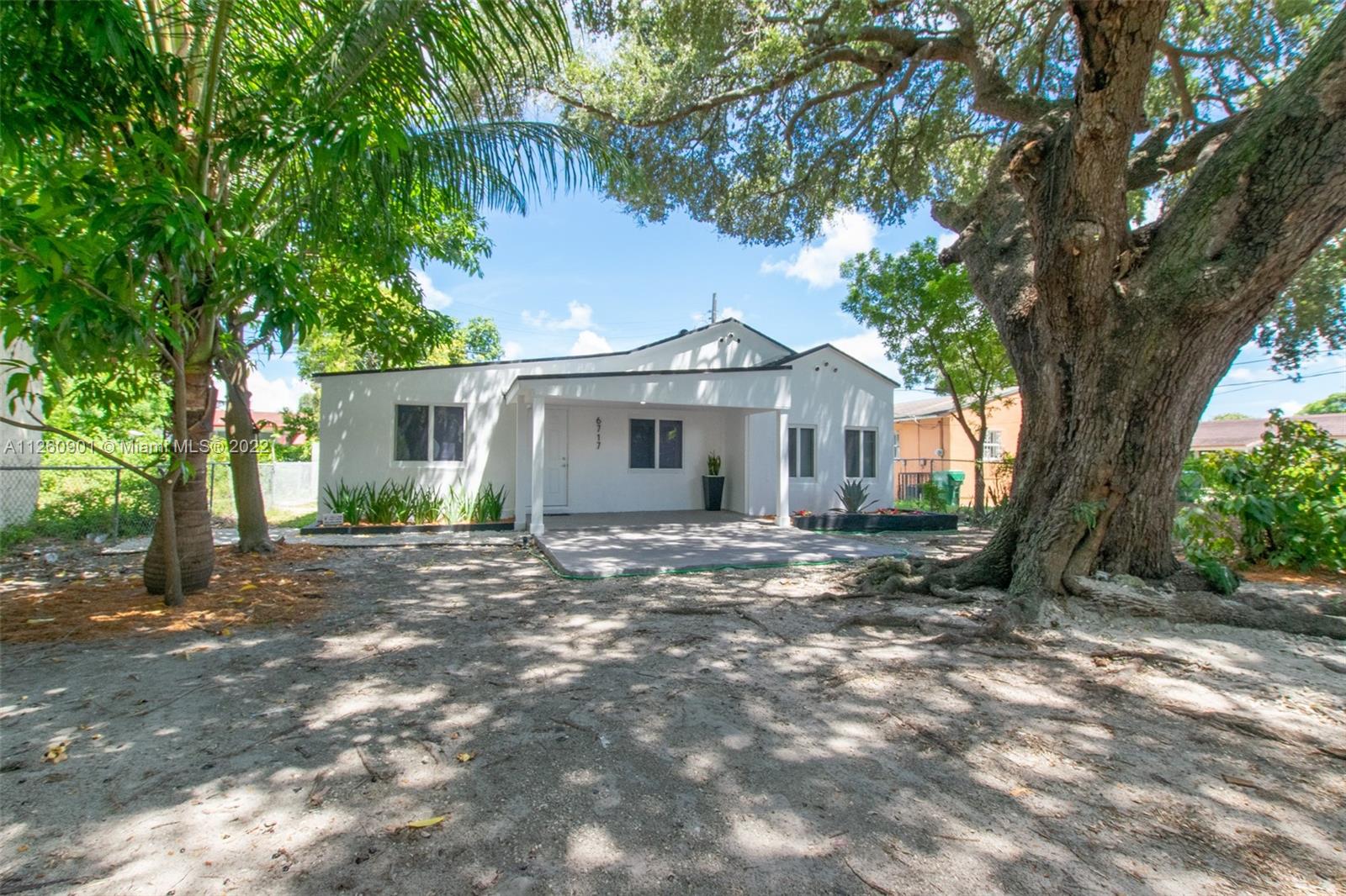 GROVELAND PK - Residential