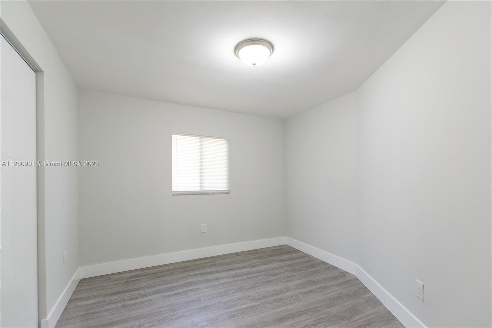 GROVELAND PK - Residential
