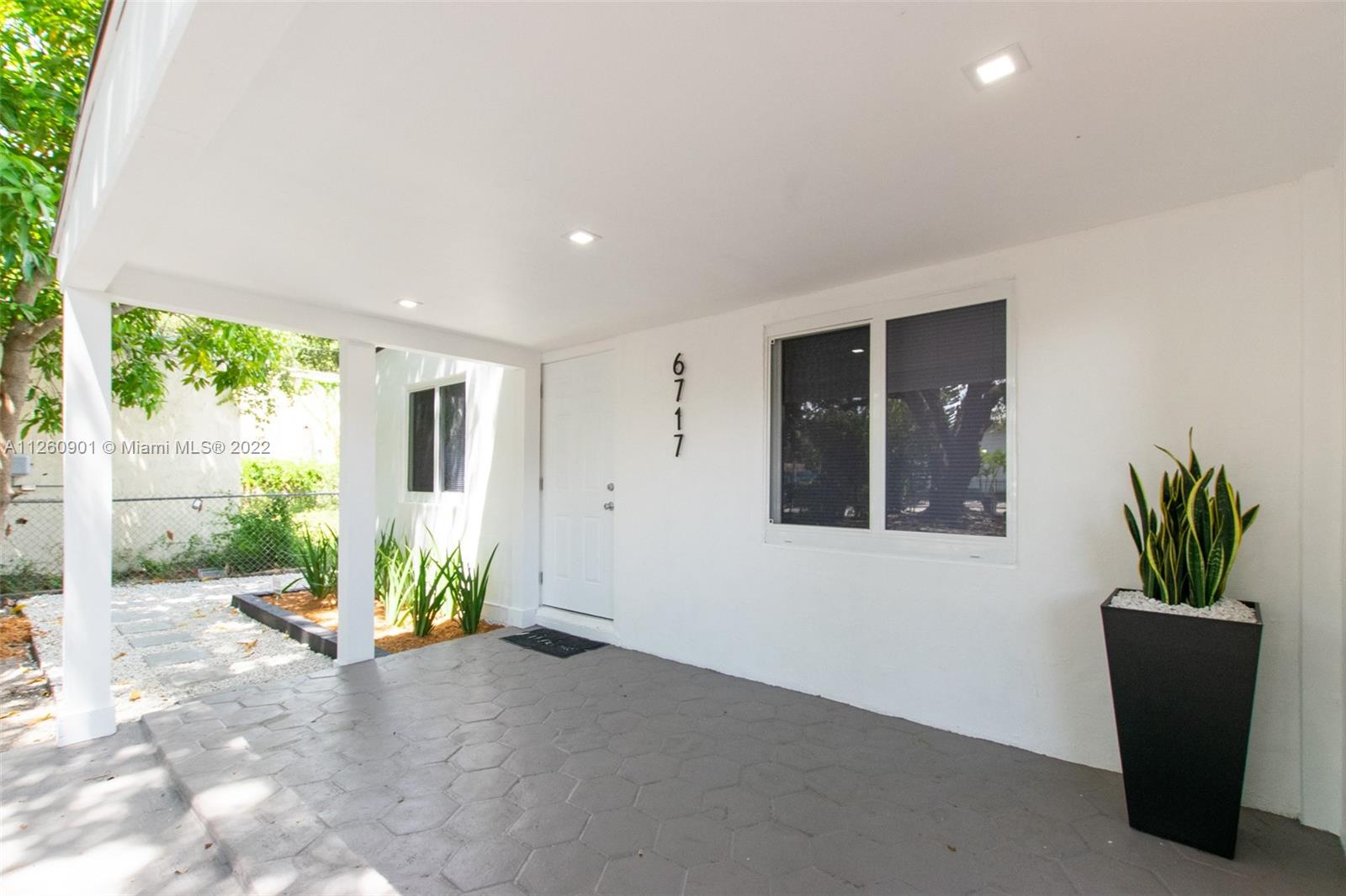 GROVELAND PK - Residential
