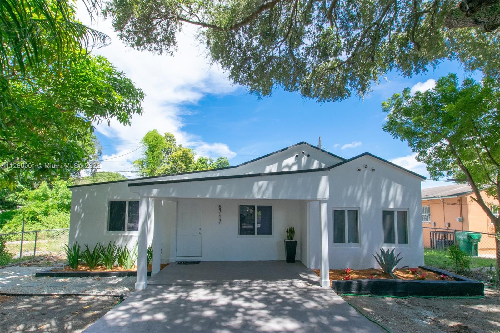 GROVELAND PK - Residential