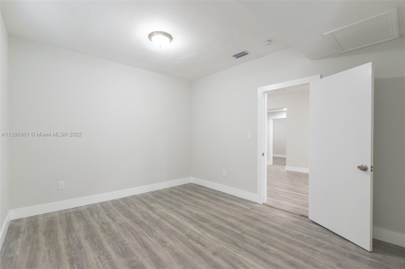 GROVELAND PK - Residential