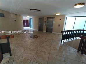 INVERRARY GARDENS CONDO I - Residential Lease
