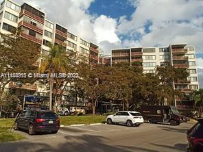 INVERRARY GARDENS CONDO I - Residential Lease