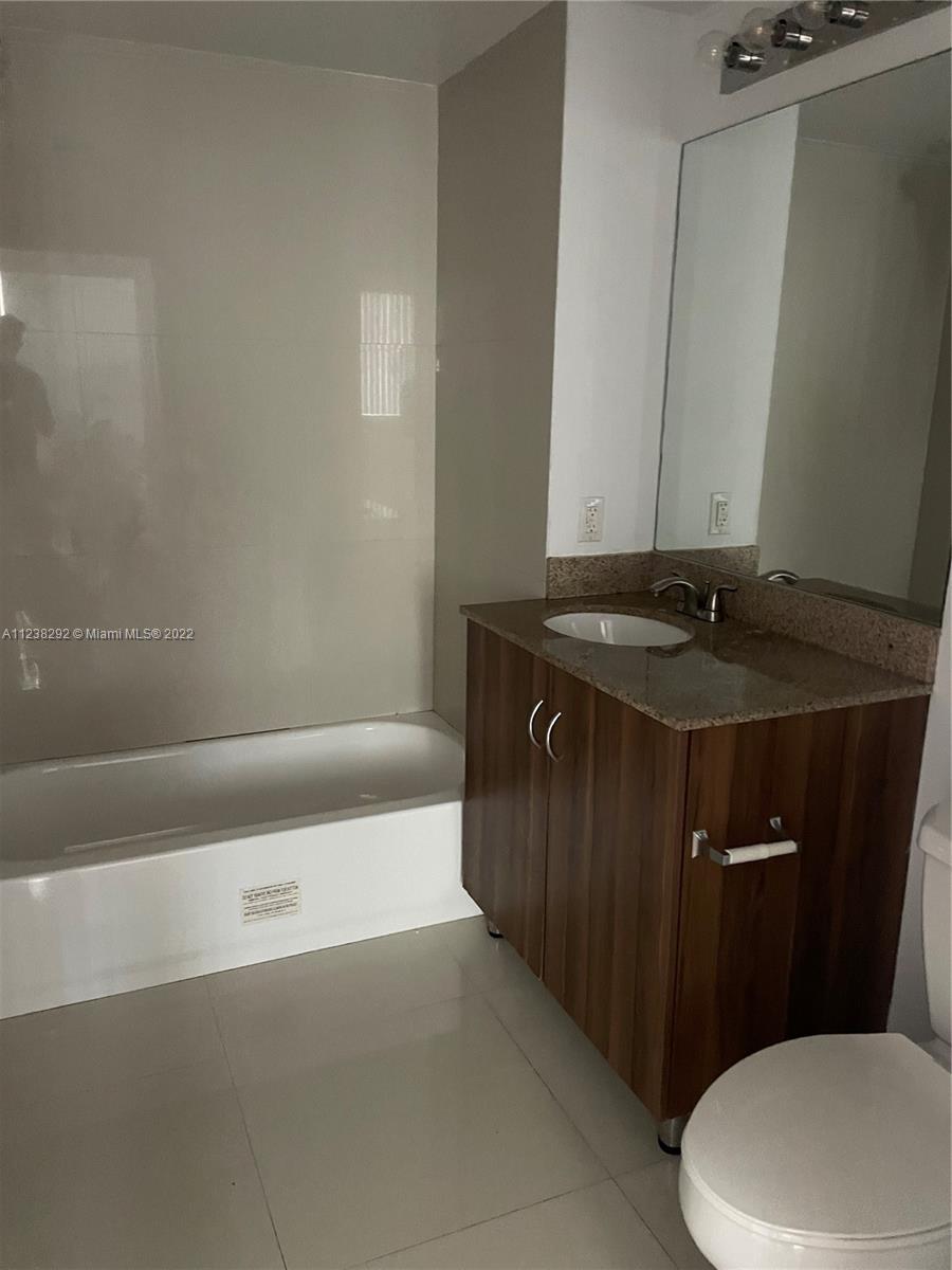 23 BISCAYNE BAY CONDO - Residential Lease