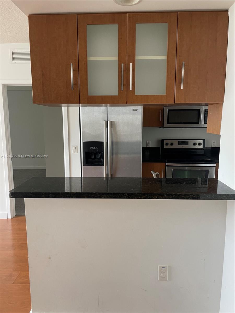 23 BISCAYNE BAY CONDO - Residential Lease