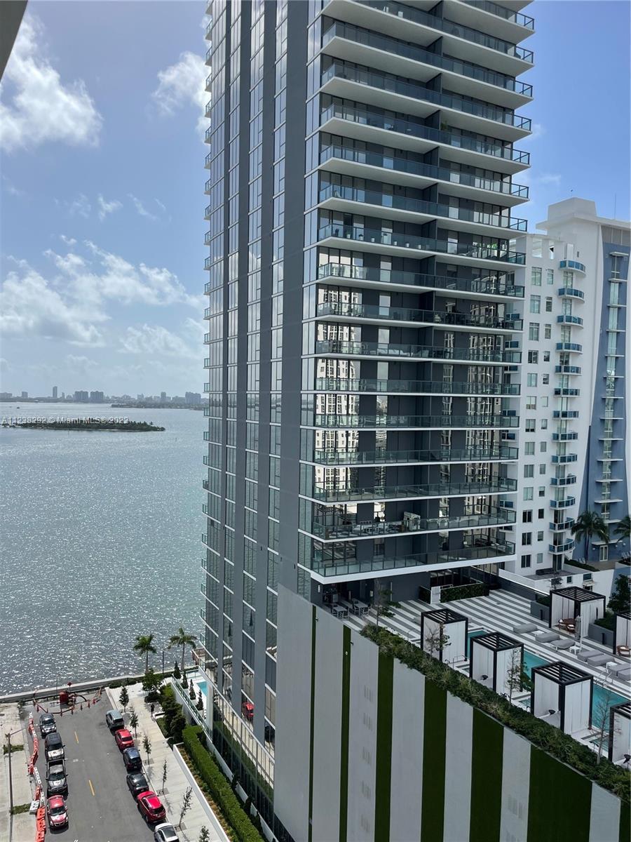 23 BISCAYNE BAY CONDO - Residential Lease