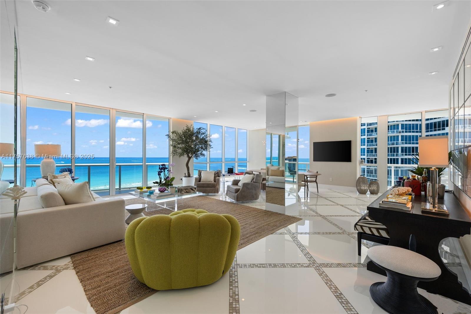 CONTINUUM ON SOUTH BEACH - Residential Lease