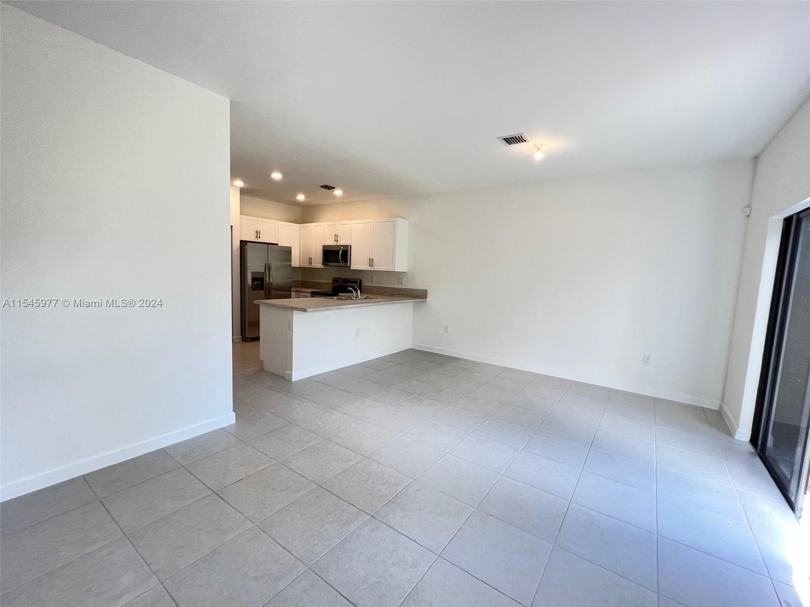 Silver Palm - Corsica - Residential Lease