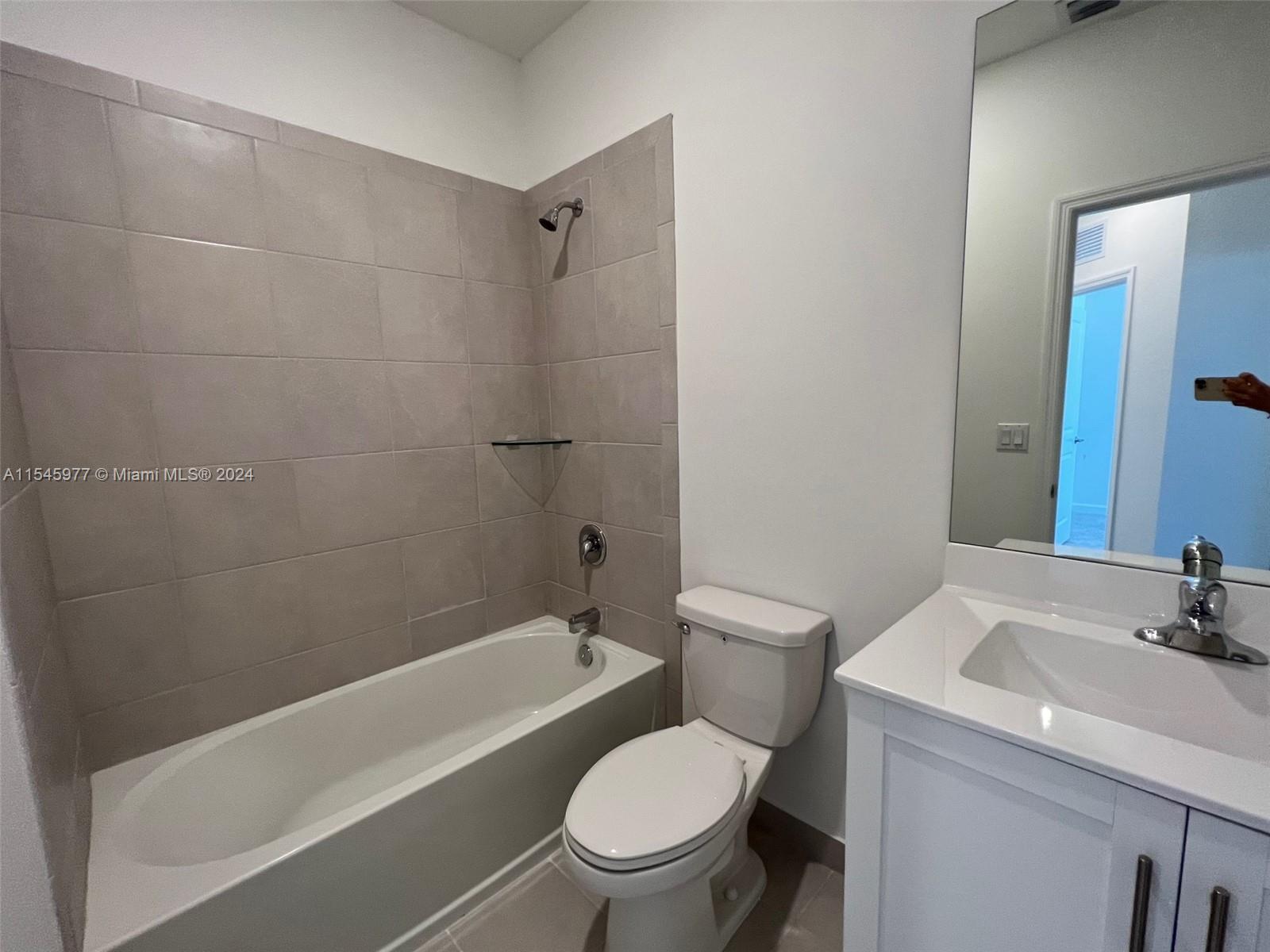 Silver Palm - Corsica - Residential Lease