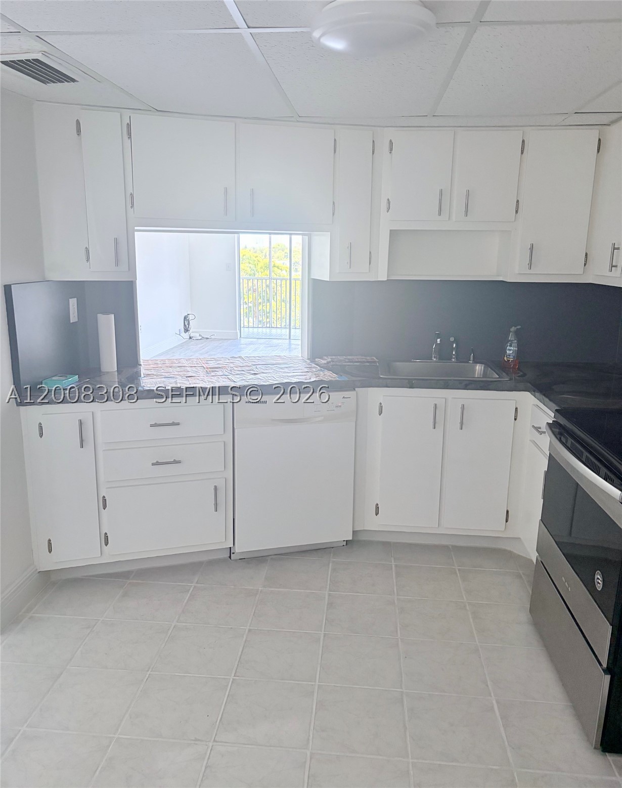JADE WINDS GROUP - - Residential