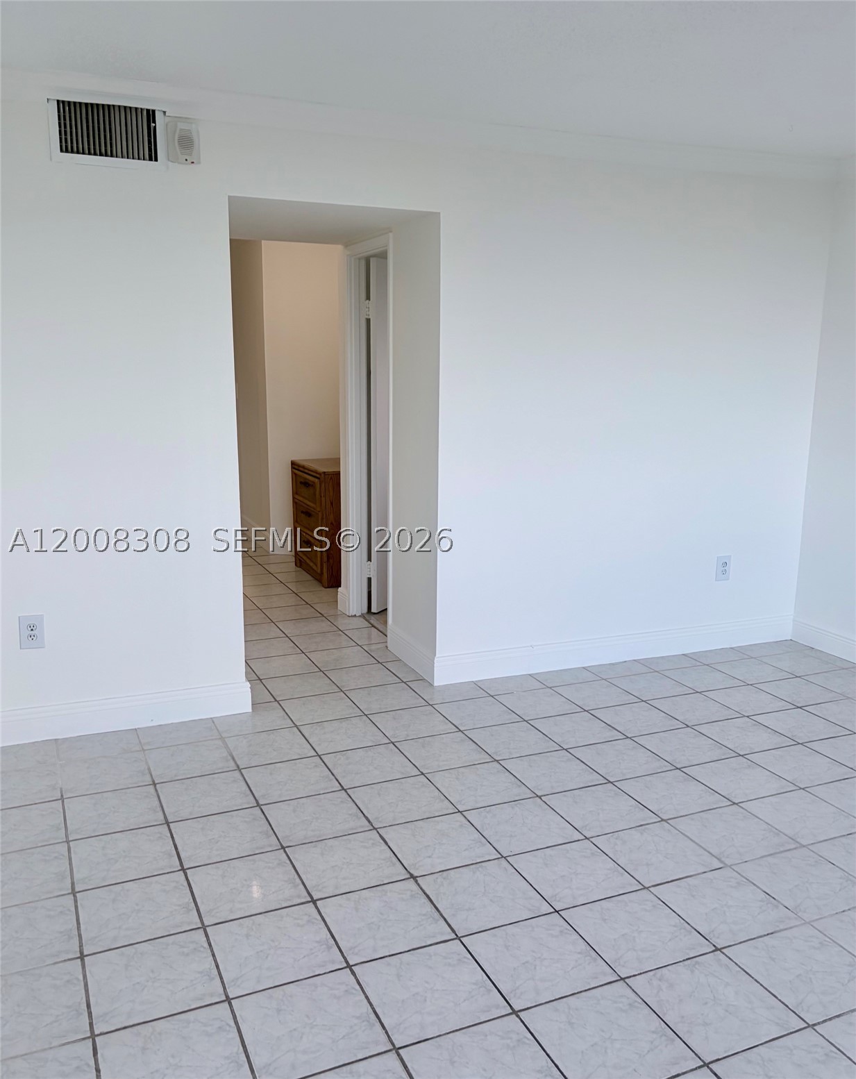JADE WINDS GROUP - - Residential
