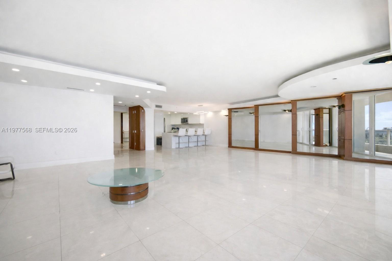 VENETIA CONDO - Residential