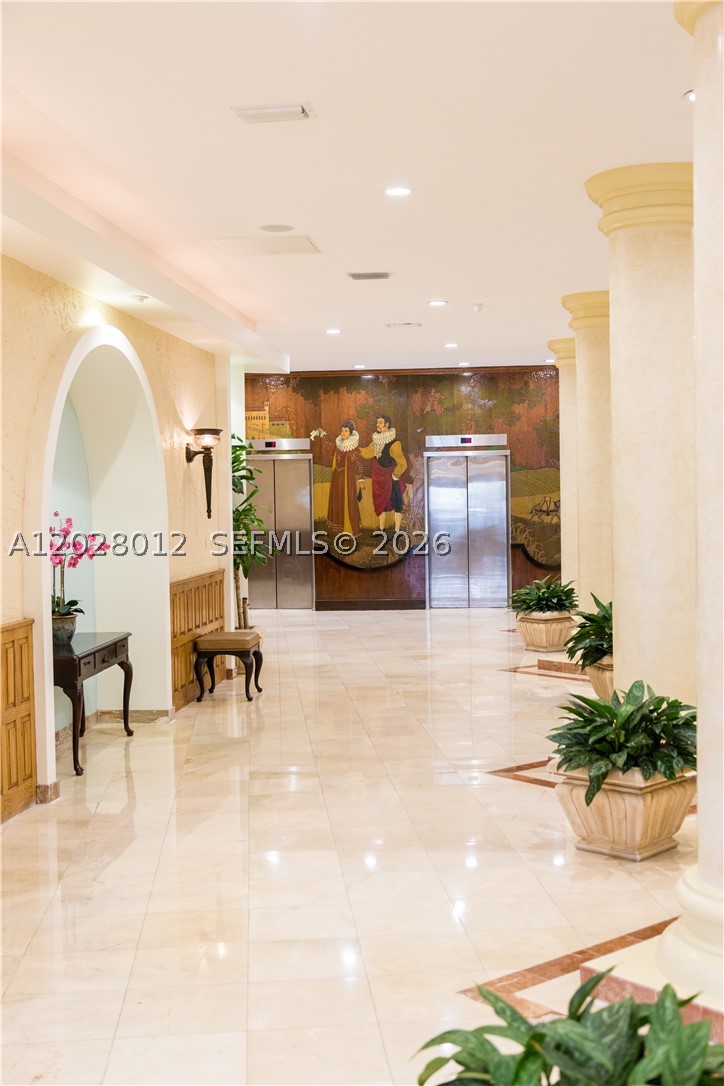 SEA AIR TOWERS CONDO - Residential