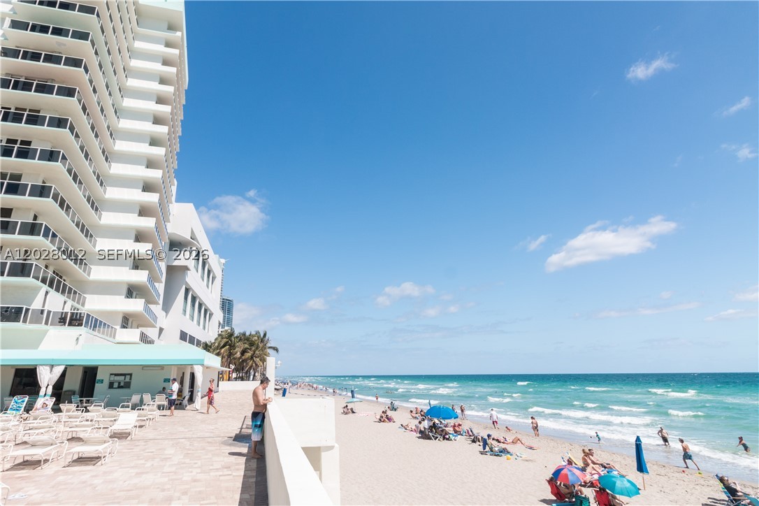 SEA AIR TOWERS CONDO - Residential