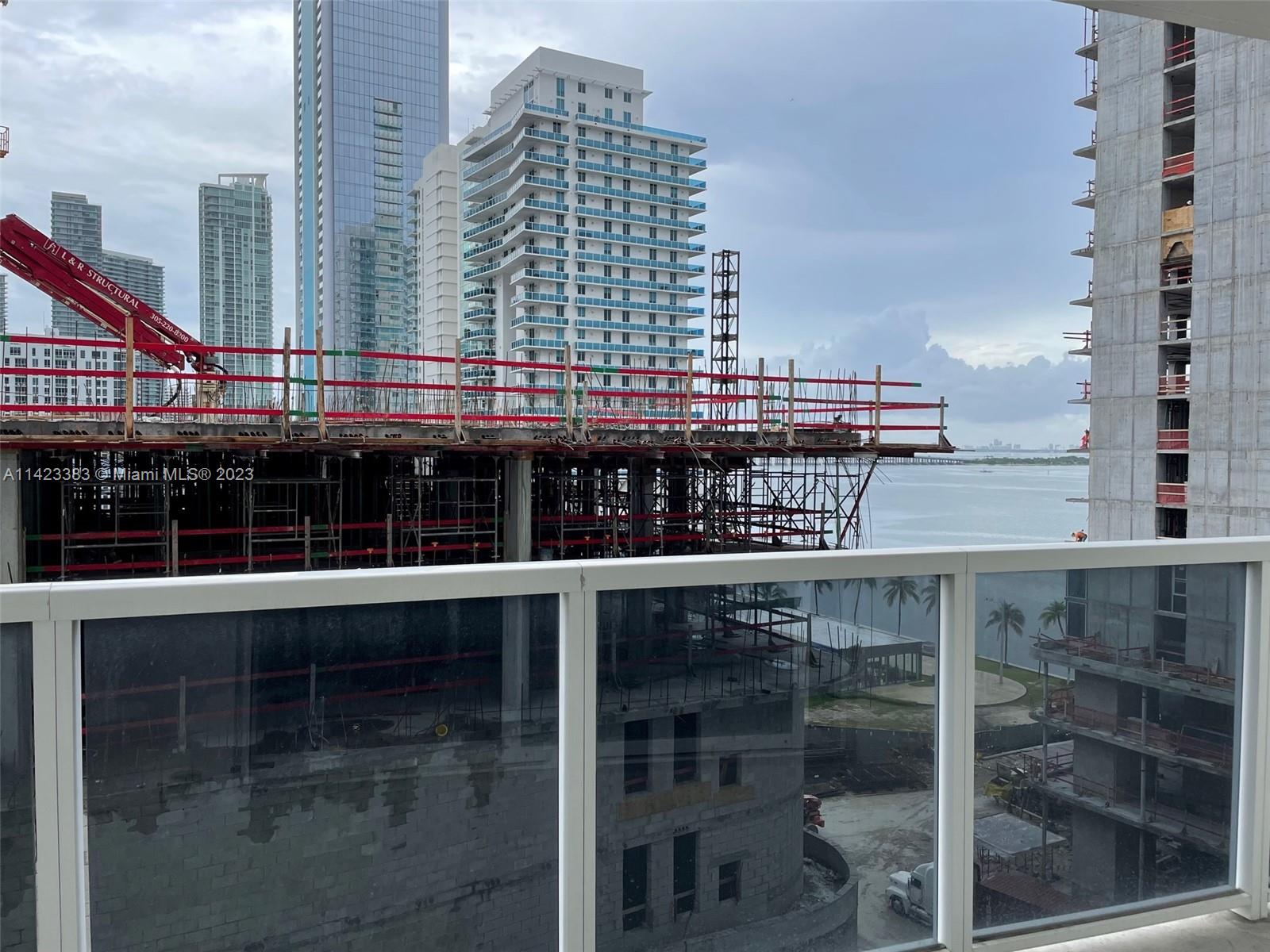 23 BISCAYNE BAY CONDO - Residential Lease