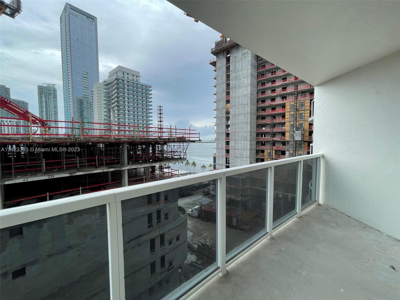 23 BISCAYNE BAY CONDO - Residential Lease