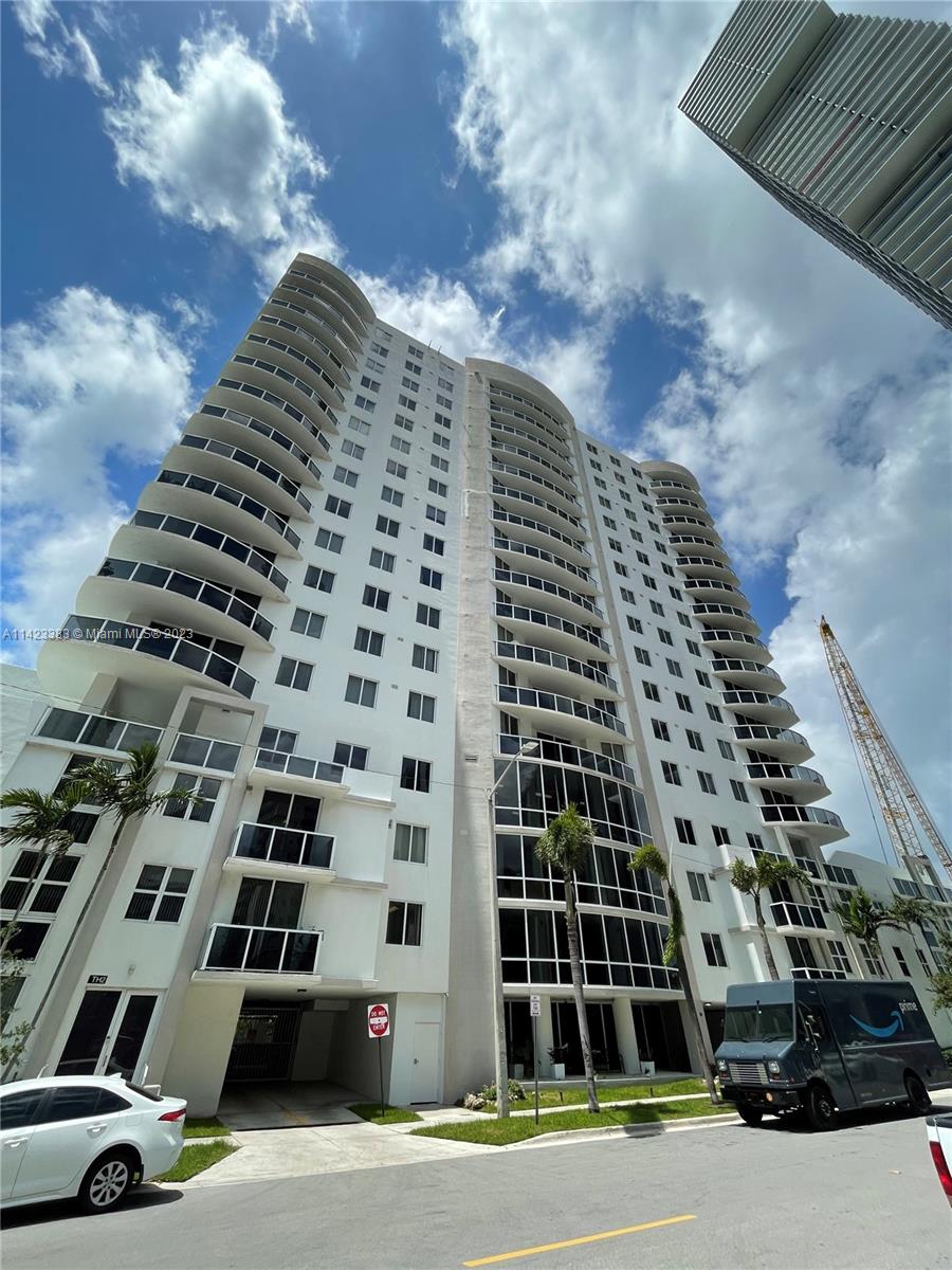 23 BISCAYNE BAY CONDO - Residential Lease