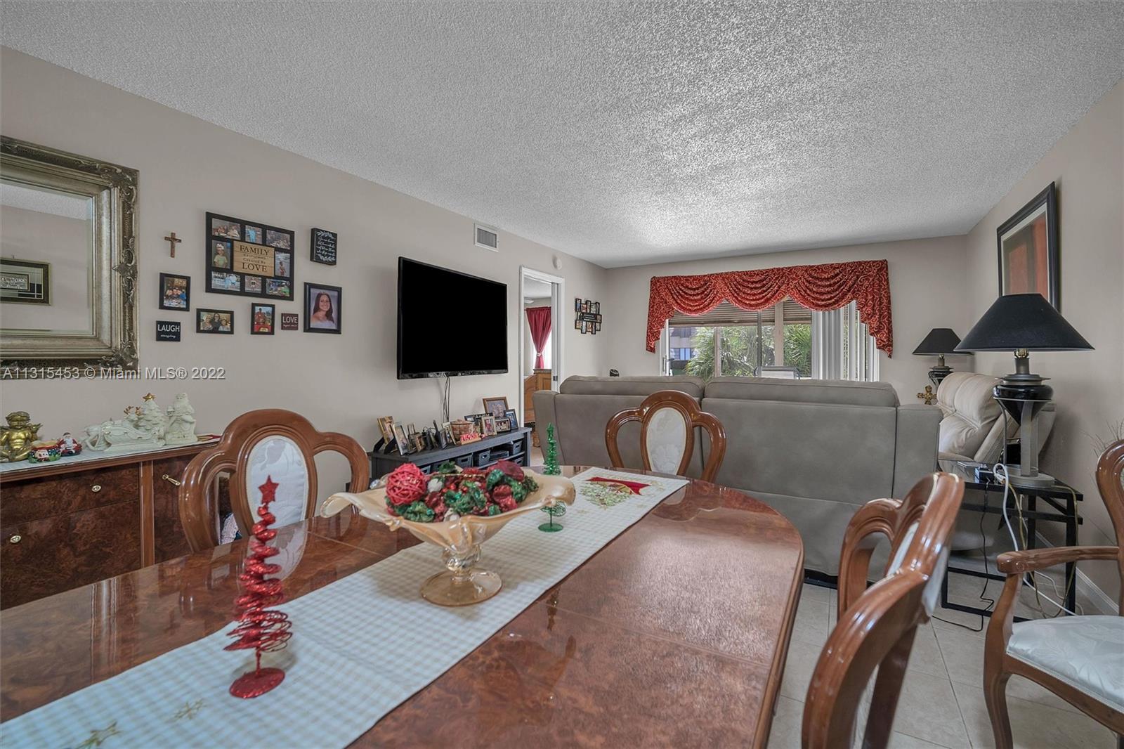 DEVON CONDOMINIUM - Residential