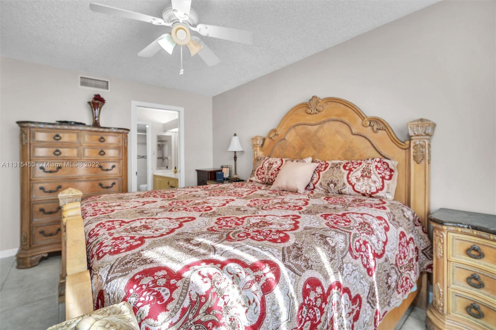 DEVON CONDOMINIUM - Residential