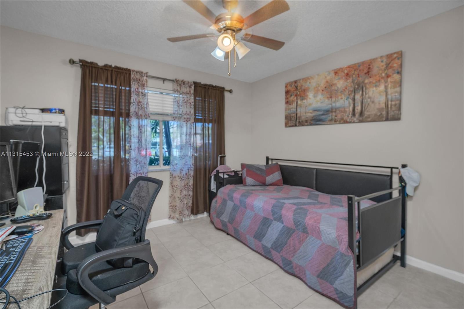 DEVON CONDOMINIUM - Residential